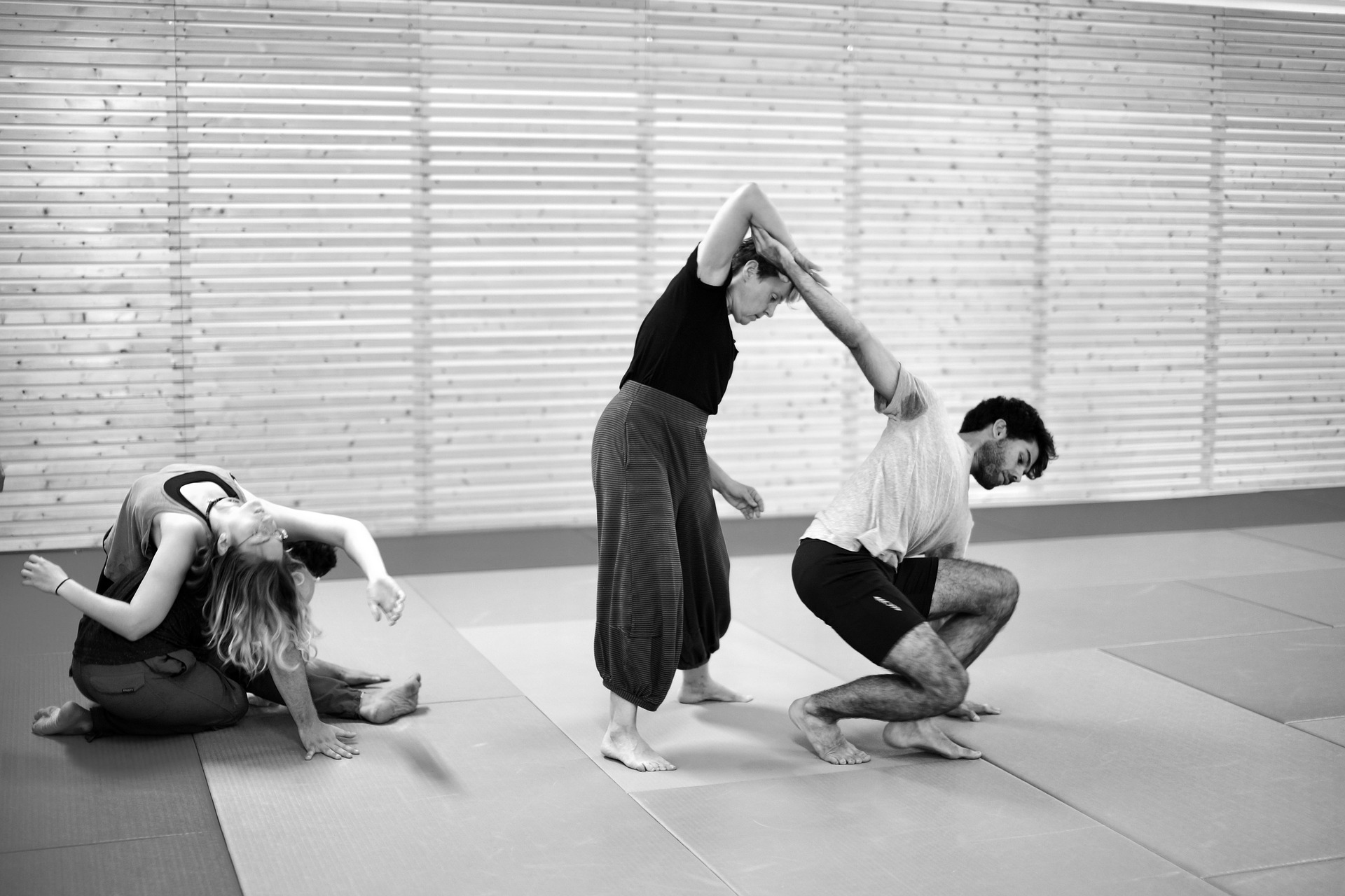 contact-improvisation-g718fe73f2_1920